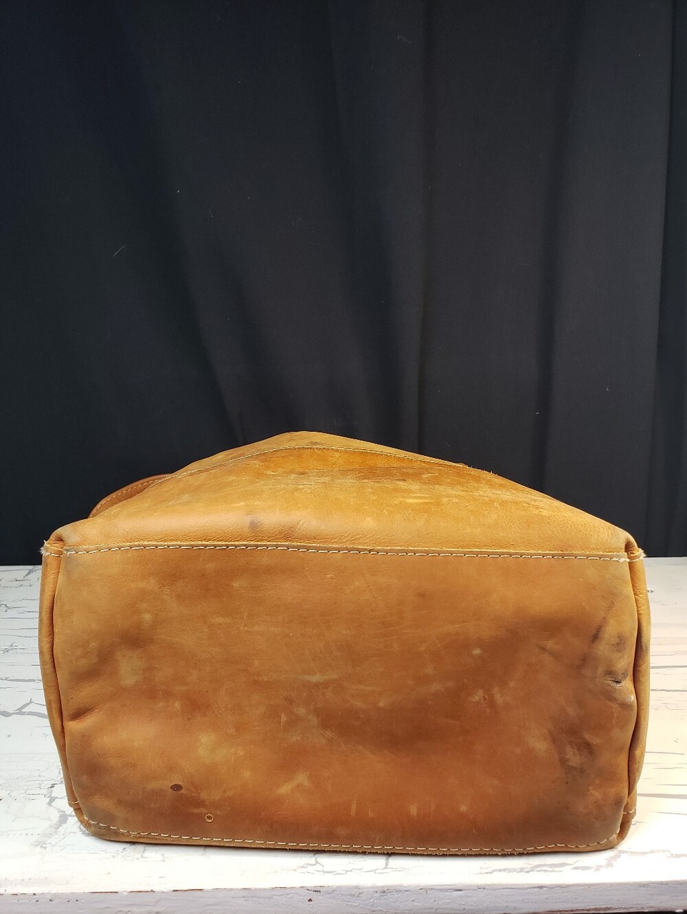 Sseko Designs Safari Leather Bucket Bag in Tan Camel Shade - Picture 8 of 16